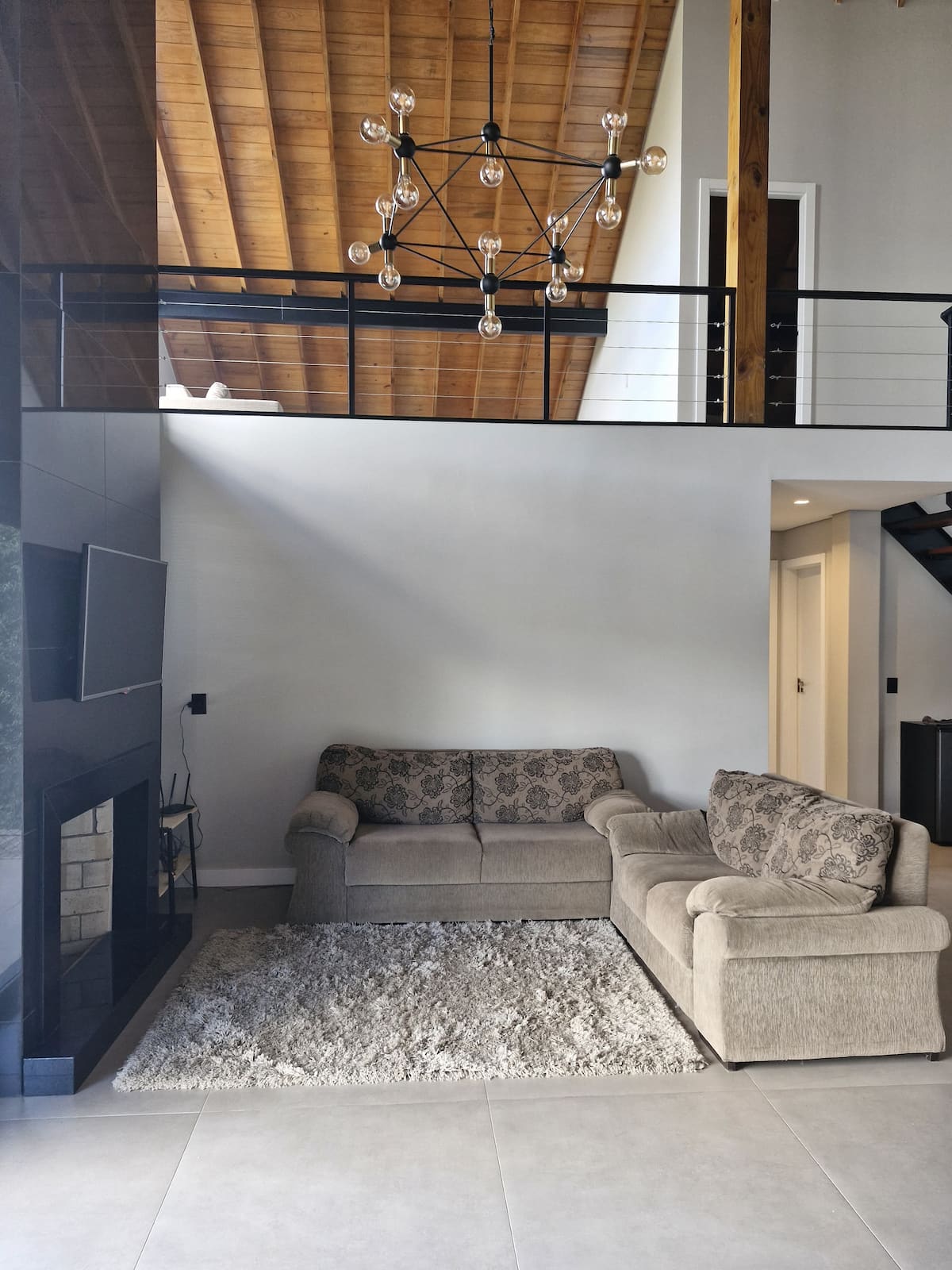 Sala de estar ampla